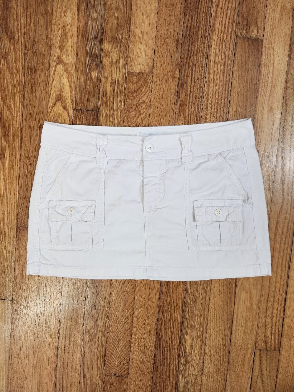American Eagle Outfitters White Cargo Mini Skirt - Size 12